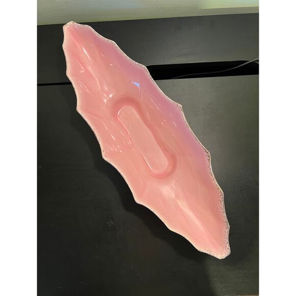 Mid-Century Modern Long Pink Bowl with Gold Splatter - Made in California - Picture 9 of 9